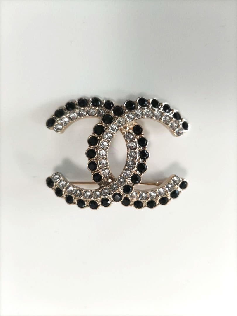 正規品　シャネル　ブローチ