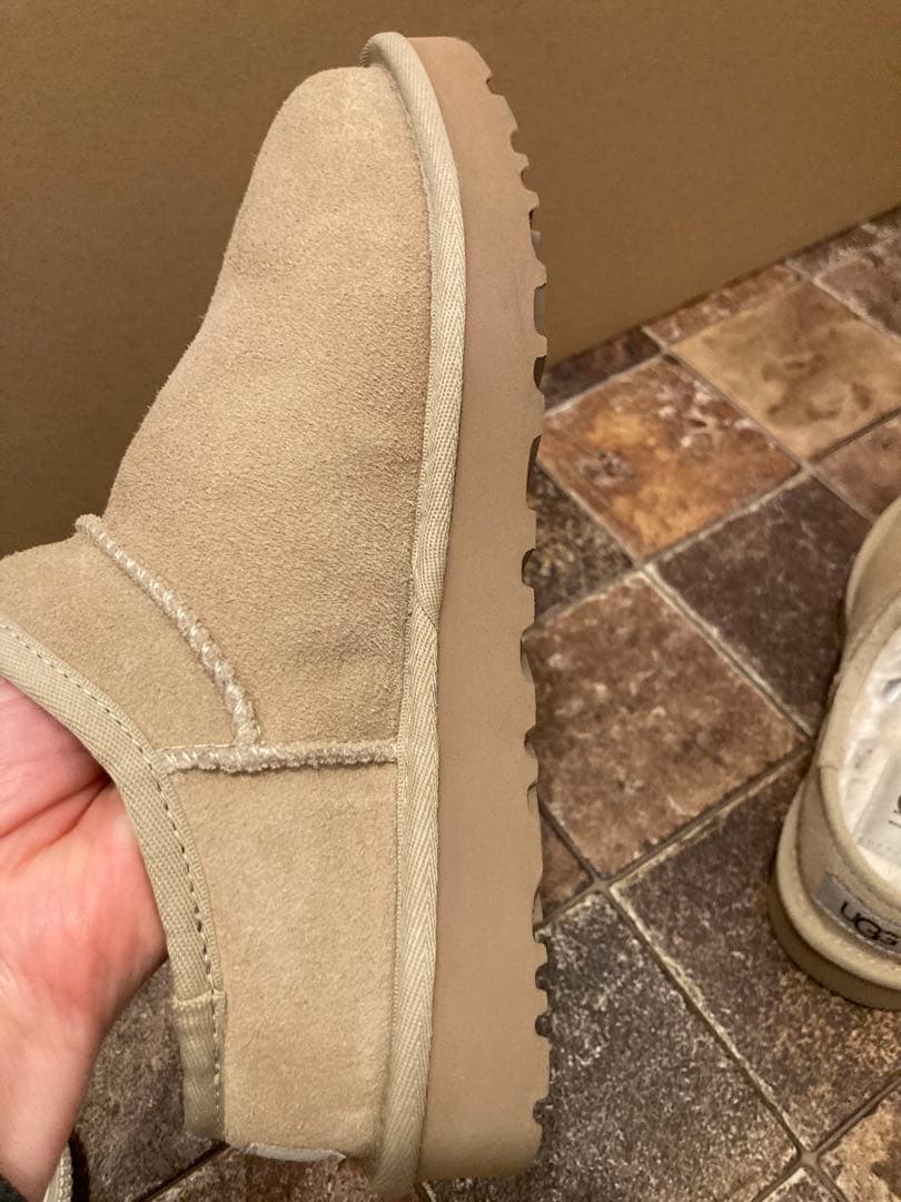 アグ CLASSIC SLIPPER 3