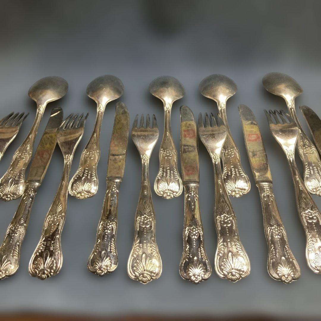 イタリアンカトラリー EPZING フォーク、ナイフ、スプーン15本セットＬＢＬ