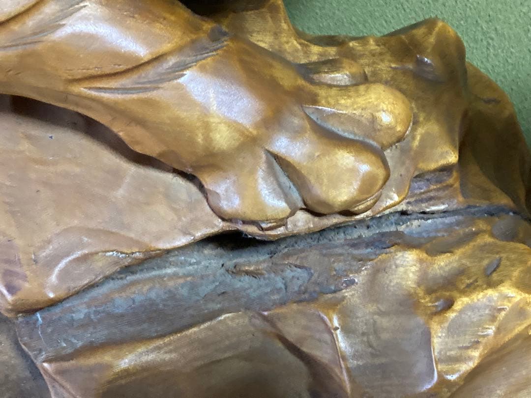 木製彫刻 虎　鷹アンティーク　天然木　置物 縁起物　一枚板