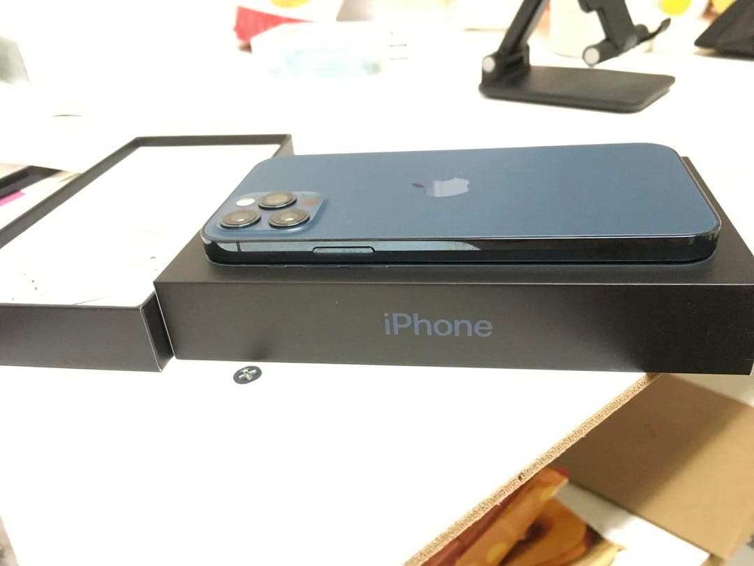 Apple iPhone 12 pro 128GB ミッドナイトブルー 本体