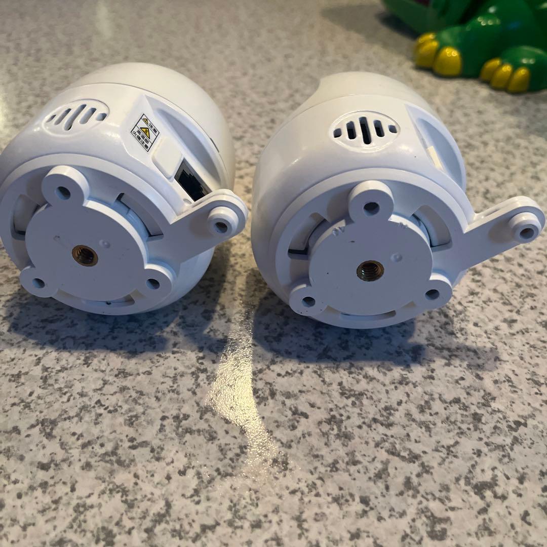 Safie wifi、有線LAN接続のドーム型防犯カメラ３個