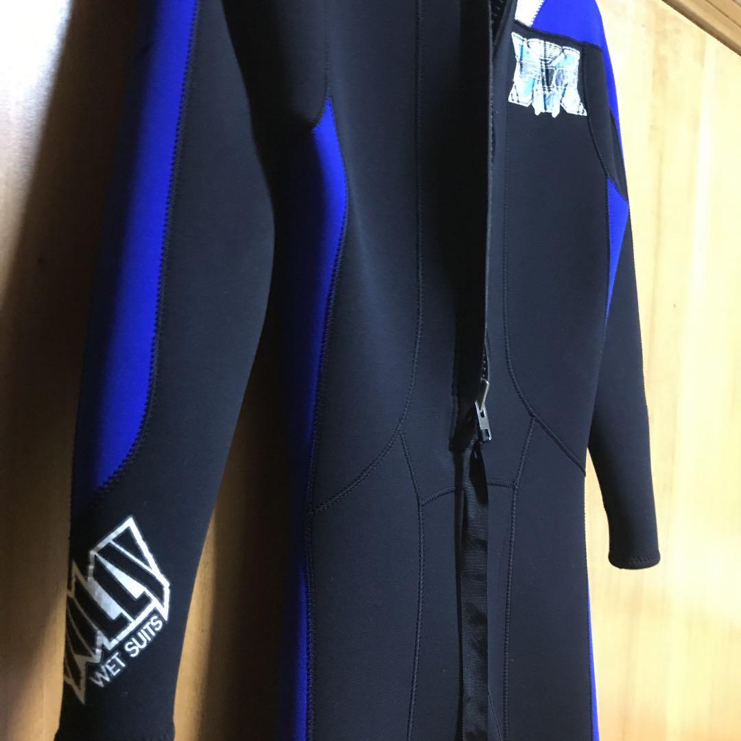 HOLLY ウェットスーツ