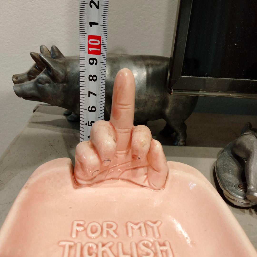 Fuck 　ファックユー　ハンド　手　置物　ビンテージ　反戦　灰皿