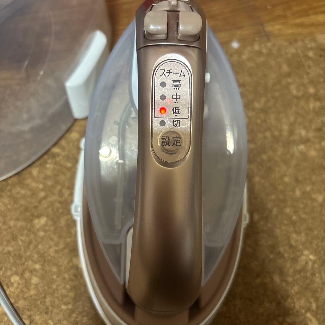 パナソニック NI-WL708 コードレス スチーム アイロン