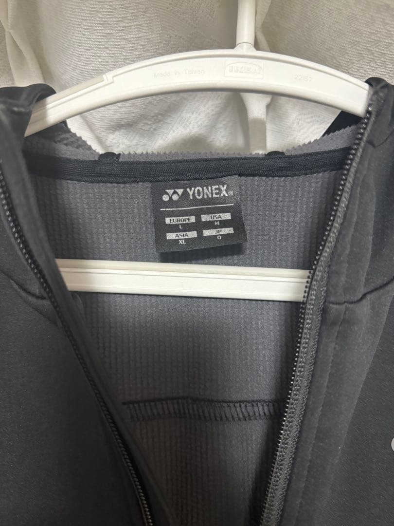 ヨネックス　UNI ウォームアップパーカー