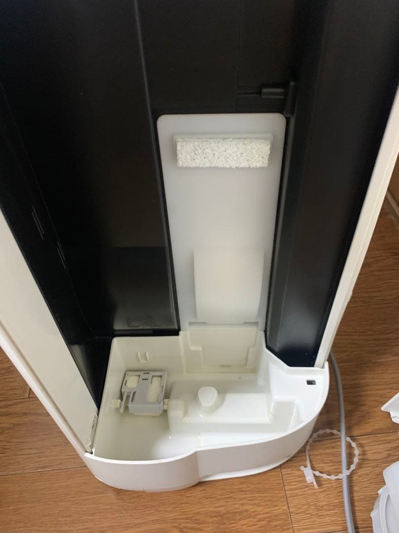 SHARP 加湿空気清浄機 KI-RS50-W（2023年製）