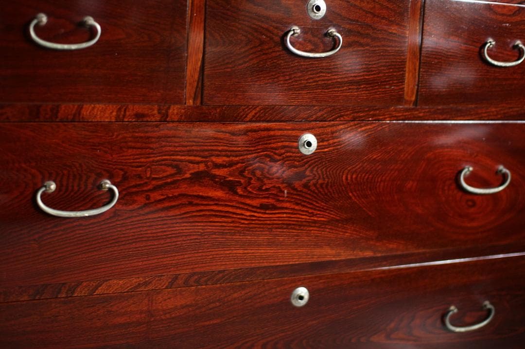 綺麗な前欅の箪笥　引き出し5杯　タンス　収納　古家具　古民家　時代家具