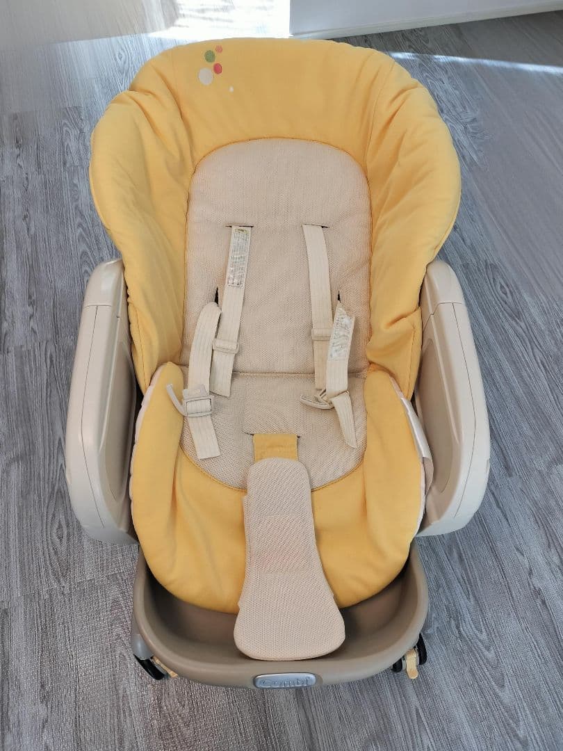 ネムリラ ロワイヤル オートスウィング ベビーラック 【洗い替えクッション付き】