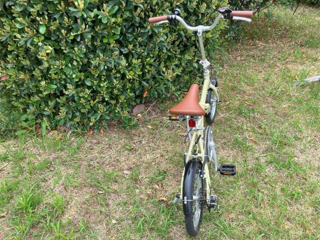 【32】新品同様 CAPTAIN STAG折りたたみ16インチ 外装6段