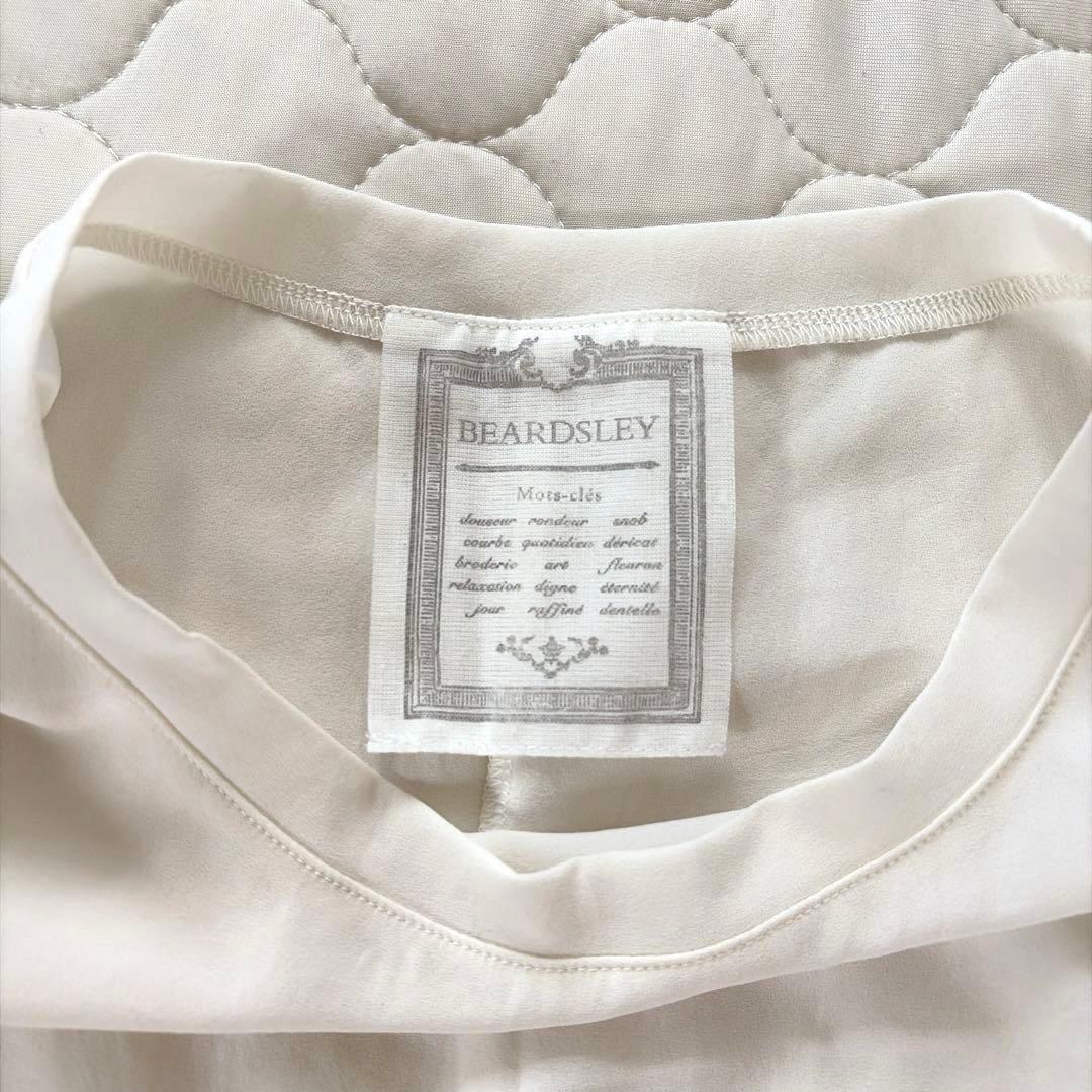 人気商品✴︎ビアズリー 後ろドレープTブラウス アイボリー FREEサイズ