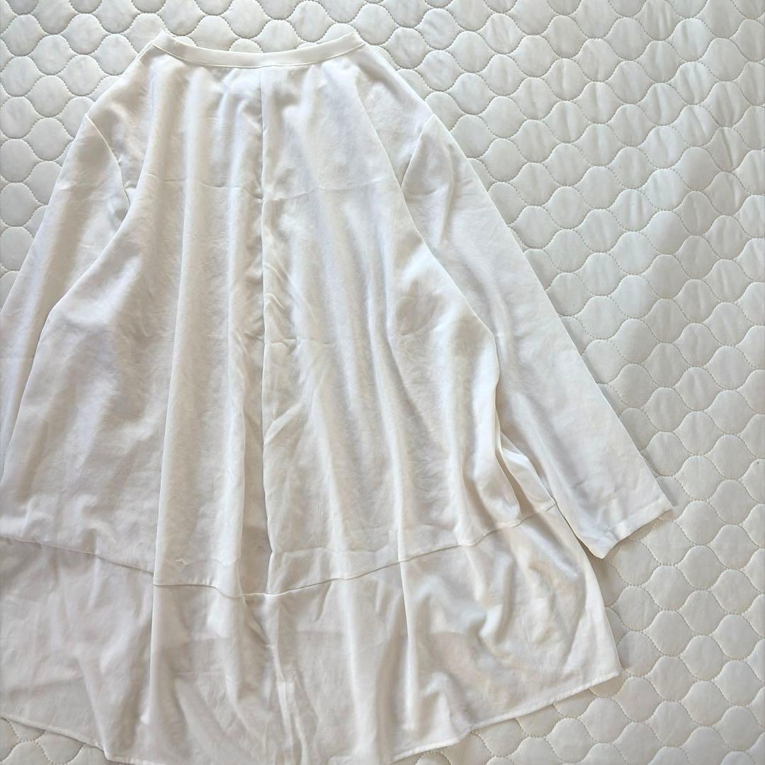 人気商品✴︎ビアズリー 後ろドレープTブラウス アイボリー FREEサイズ