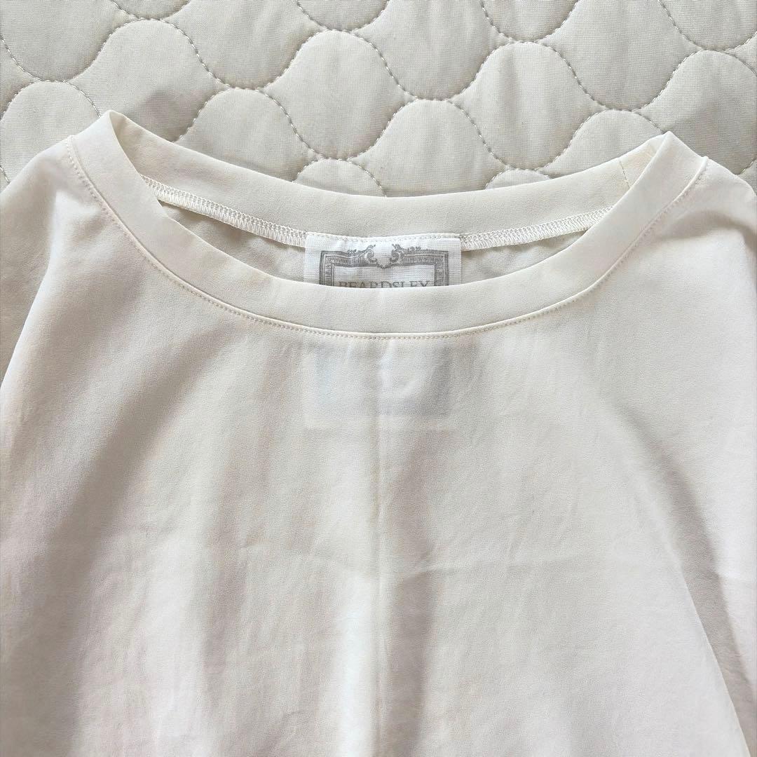 人気商品✴︎ビアズリー 後ろドレープTブラウス アイボリー FREEサイズ