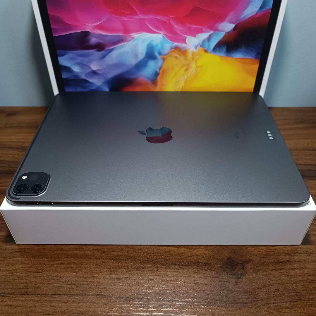 (美品) iPad Pro 11 第2世代 512GB キーボード付き