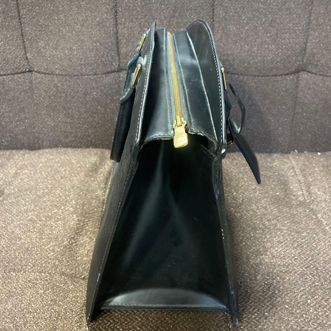Louis Vuitton ビジネスバッグ ブラック エピレザー