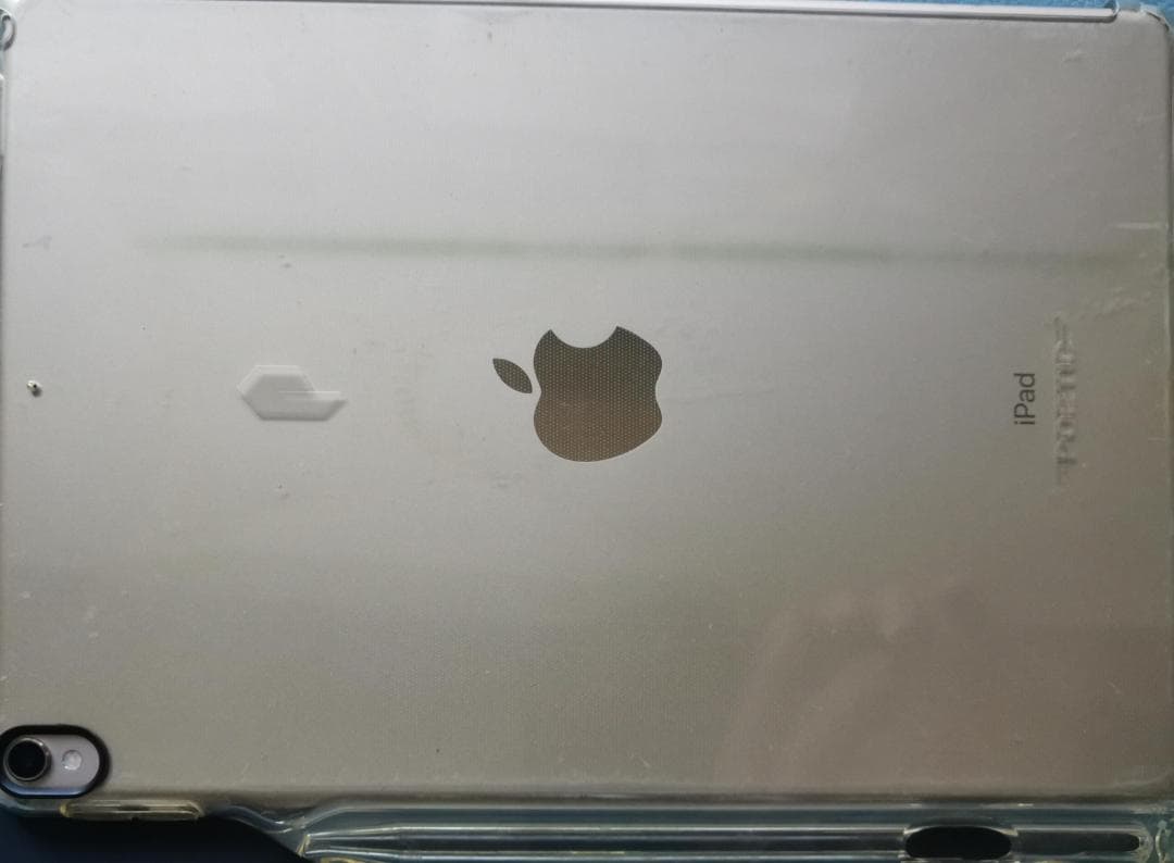 iPad Pro(10.5インチ)512GB+PencilKeyboard