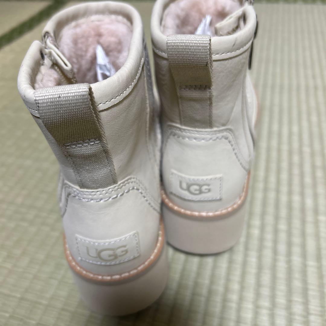 アグ UGG クラシック リベル バイカー ミニ