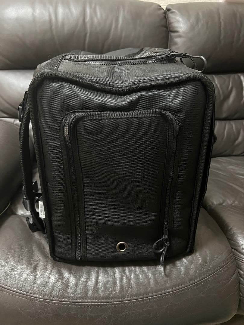 ペット用キャリーリュック 【美品】マンダリンブラザーズ×クチタプ