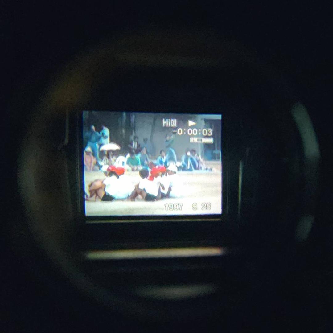 【動作確認済】SONY 高画質 Hi8 ビデオカメラ CCD-TR2 セット