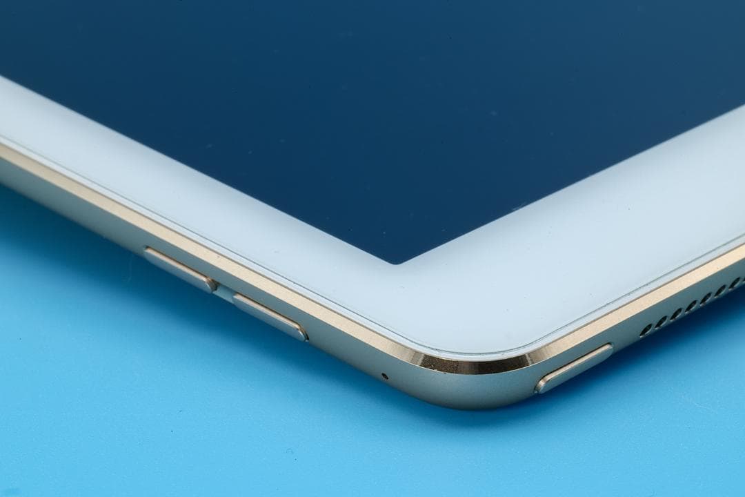 ◼️iPad Pro 12.9インチ 第1世代 128GB　ゴールド