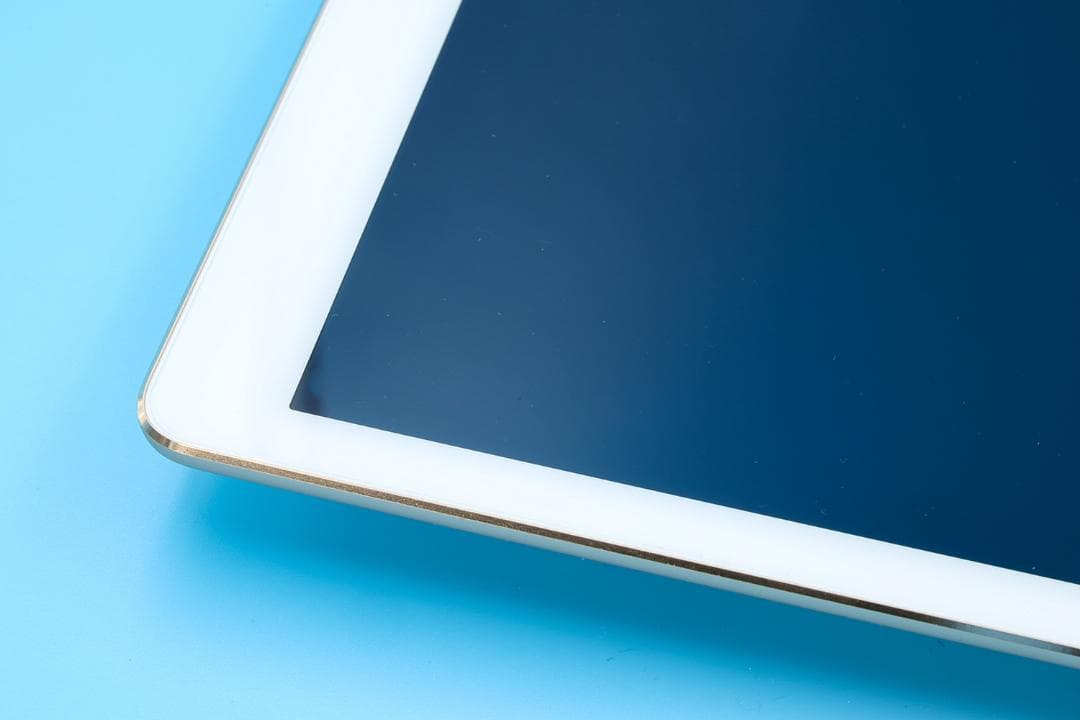 ◼️iPad Pro 12.9インチ 第1世代 128GB　ゴールド