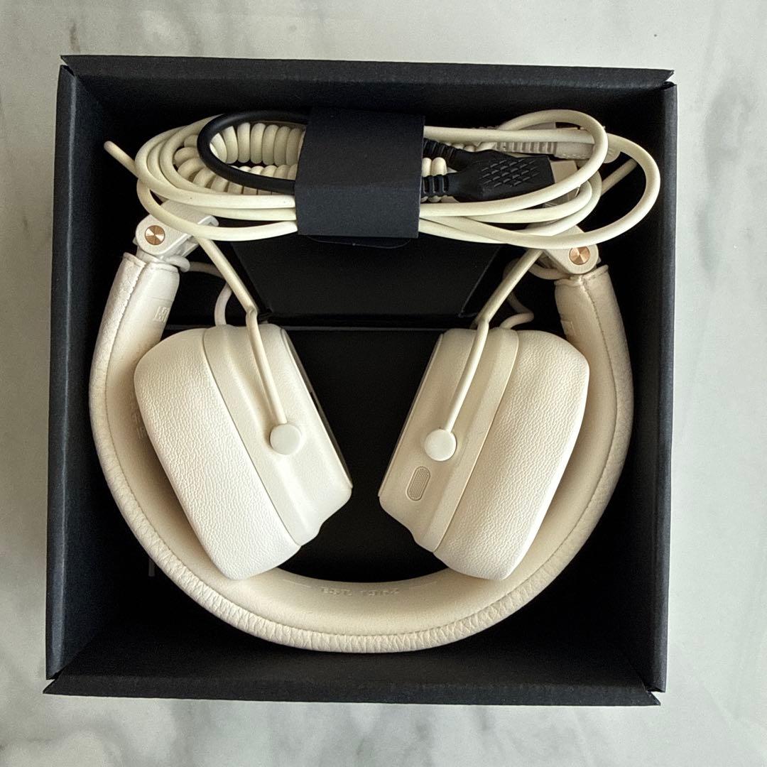 Marshall ワイヤレスヘッドフォン ホワイト　MAJOR Ⅴ