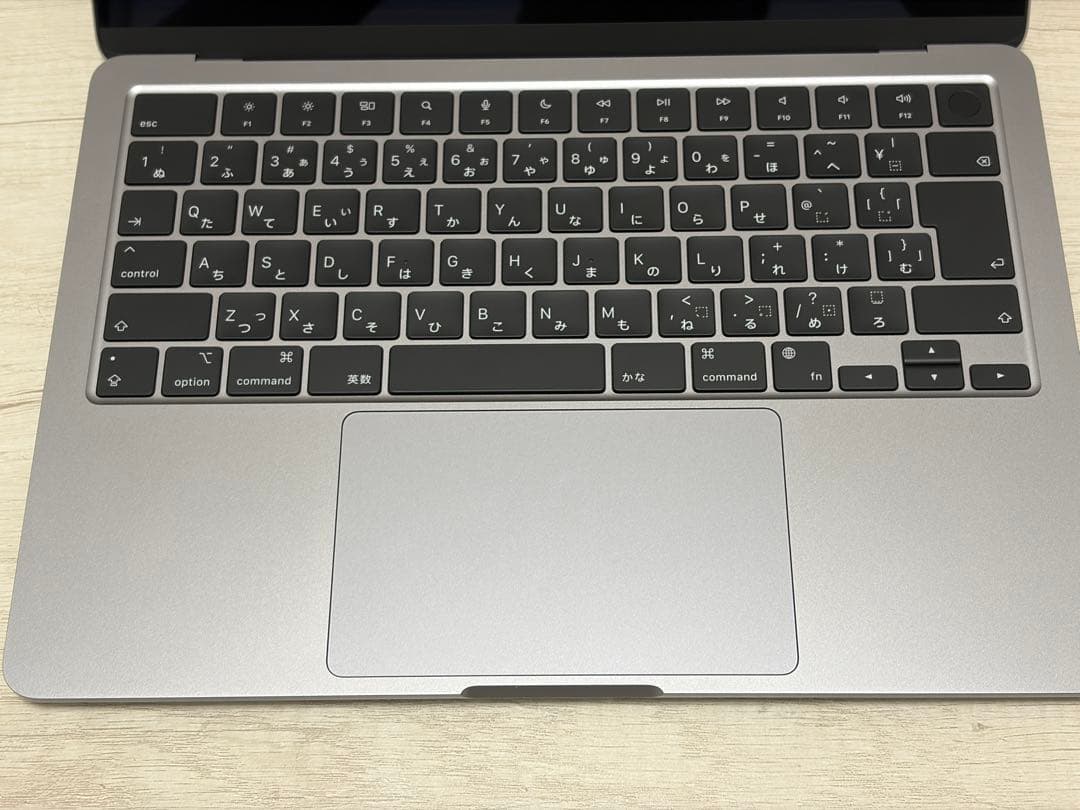 Apple MacBook Air M2メモリ8GB SSD256GB