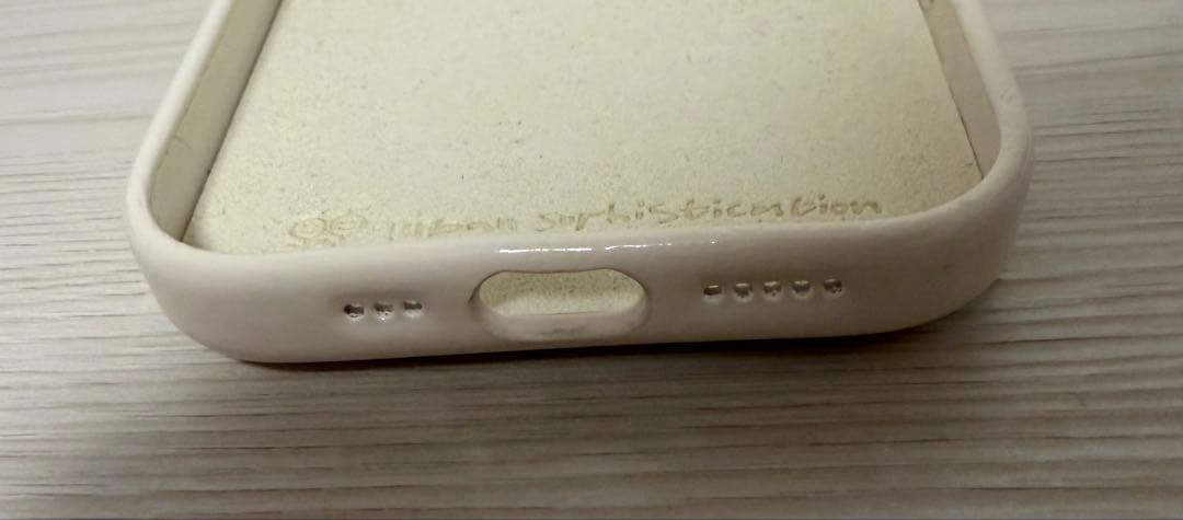 Urban Sophistication ケース ハローキティ iPhone17