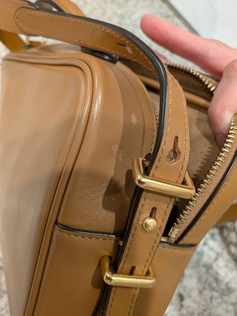 Polo by Ralph Lauren カーフスキン クロスボディカメラ