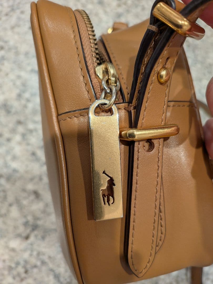 Polo by Ralph Lauren カーフスキン クロスボディカメラ