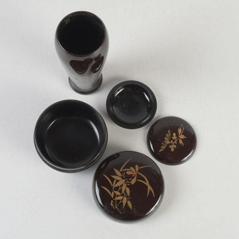 茶道具　桐木地本漆塗　青漆爪紅　利休茶箱　茶碗　棗など　七点　一式　M　9738