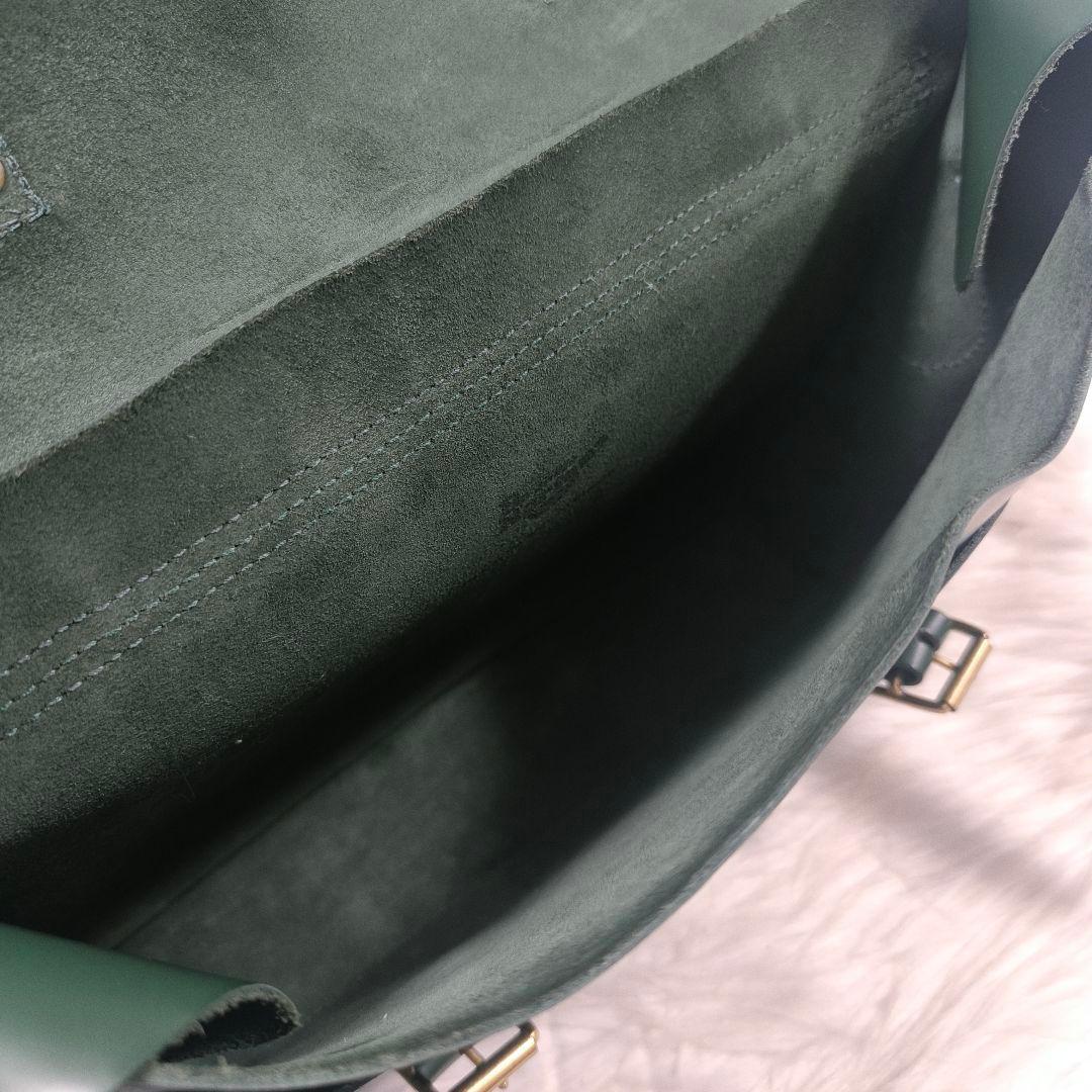 【虚々様】ドクターマーチン　サッチェルバッグ　15インチ　グリーン