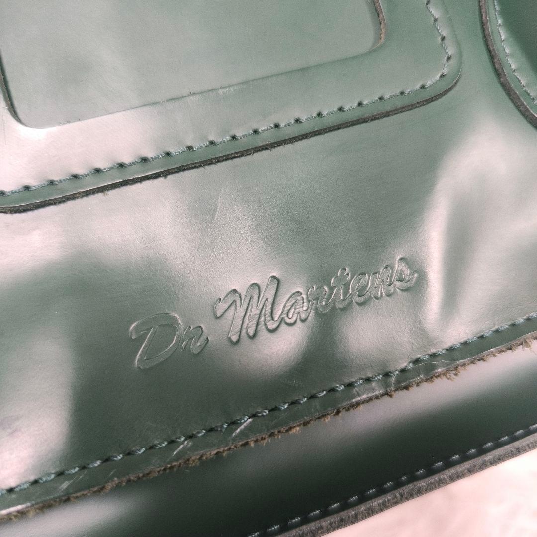【虚々様】ドクターマーチン　サッチェルバッグ　15インチ　グリーン