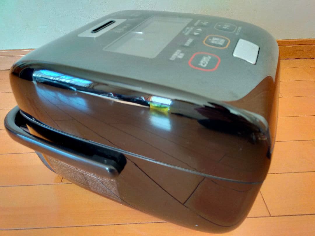 動作OK 象印 炊飯器 炎舞炊き NW-KB10 5.5合炊き【満賊】