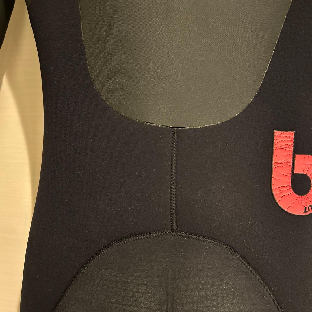 BREAKER OUT 4/3mm セミドライメンズ　MLからMLB相当