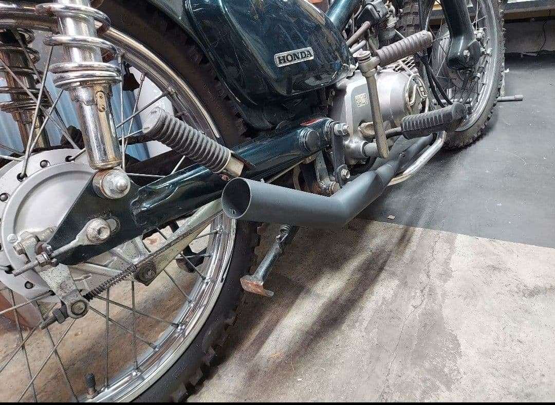 スーパーカブ　ワンオフマフラー　キャブ車専用　製作可能本数２本