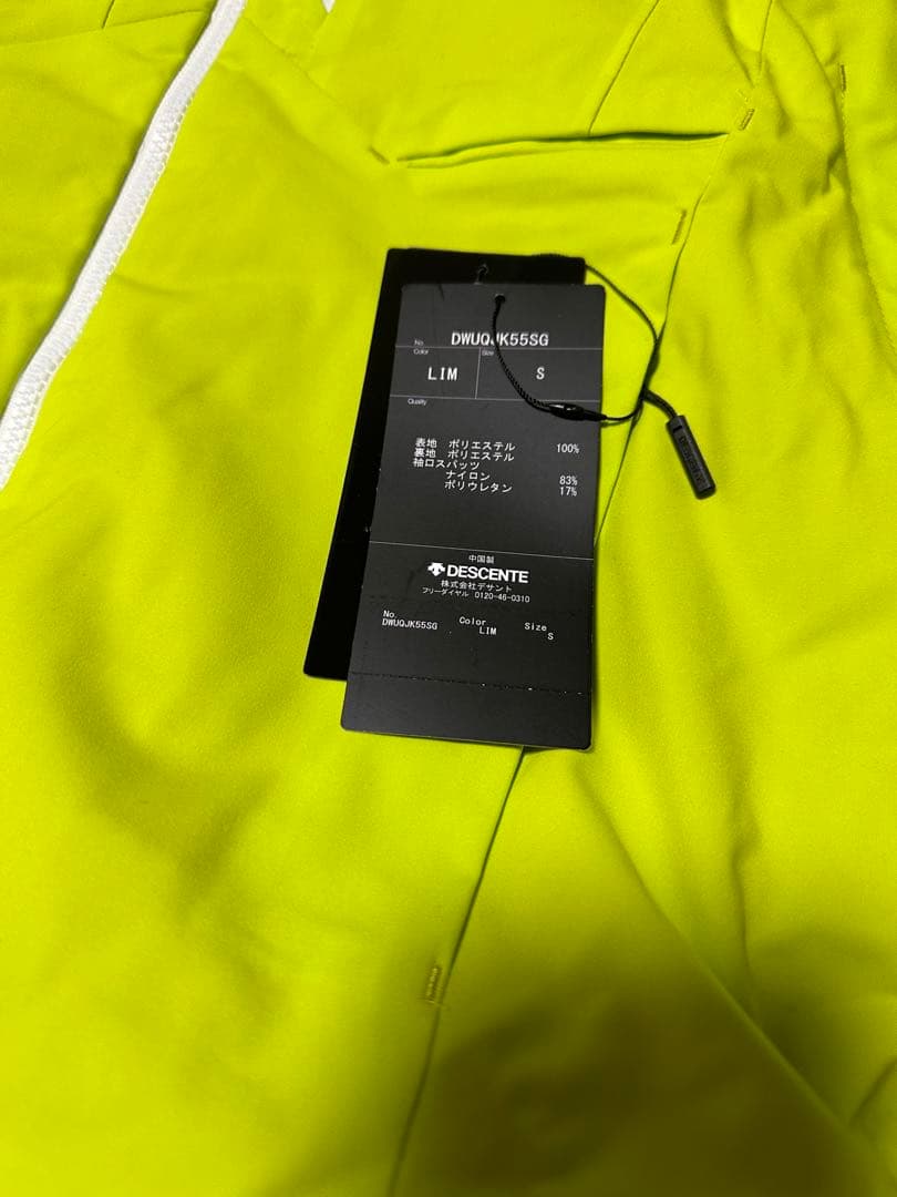 DESCENTEウエア　新品　未使用