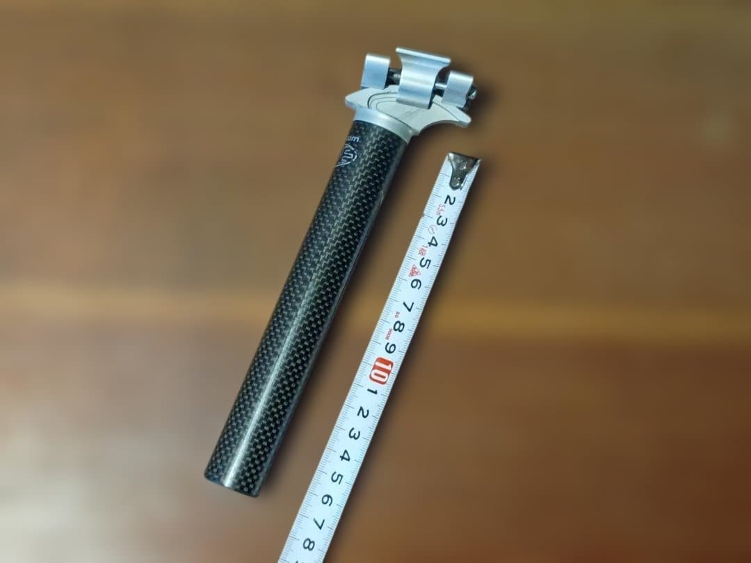 USE1.com カーボンシートポスト 実測径24.9mm 希少径