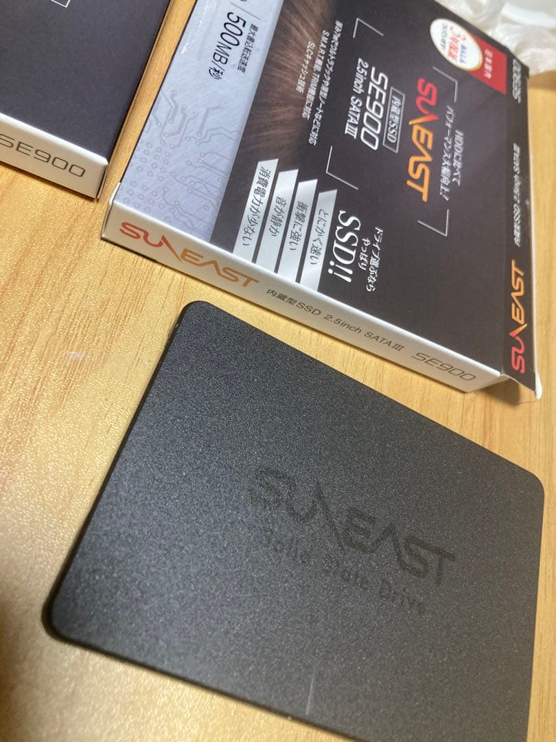 シーゲイト8TB HDD＋ジャンク扱いSSD 4つ