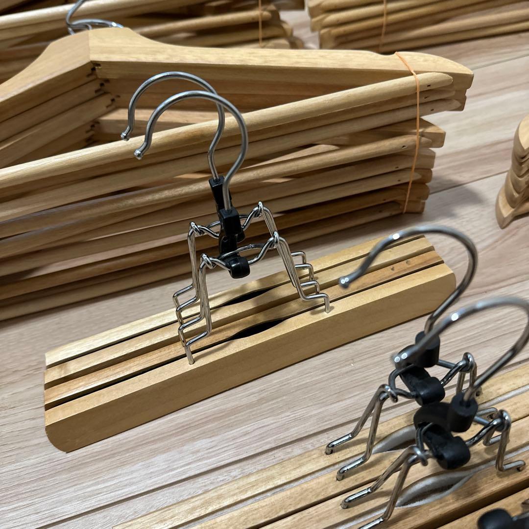 専用IKEA 木製ハンガー85本