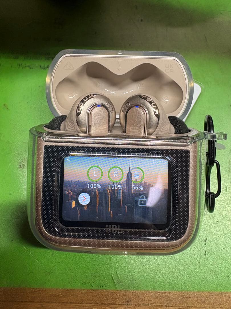 JBL TOUR PRO 3 モカ