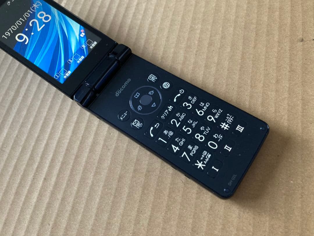 美品 L010 ドコモ AQUOSケータイ SH-02L ガラホ simフリー