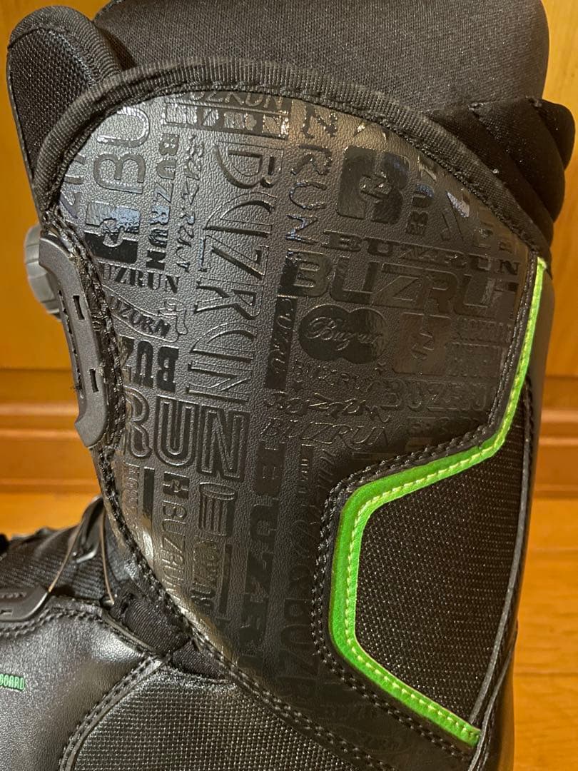 ★美品★BUZRUN スノーボードBOAブーツ ブラック/グリーン　26cm