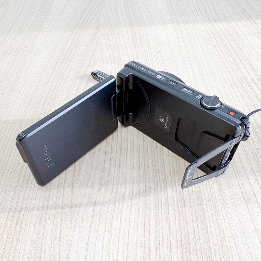 完動品 Nikon COOLPIX S6900 ブラック 箱付き