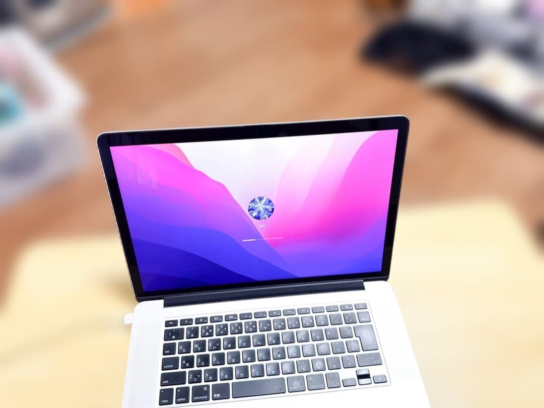 MacBook Pro 2015 15インチ i7 16GB/256GB