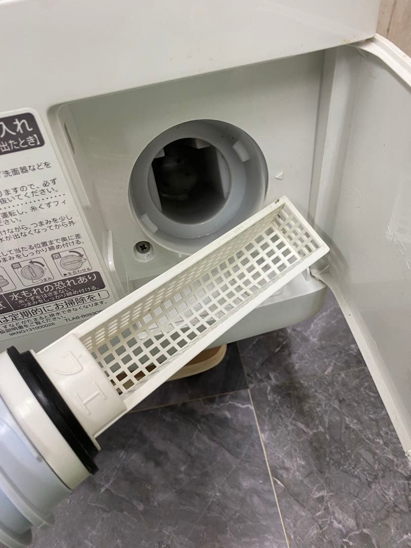 シャープ　ドラム式洗濯乾燥機 SHARP ES-S7E-WR