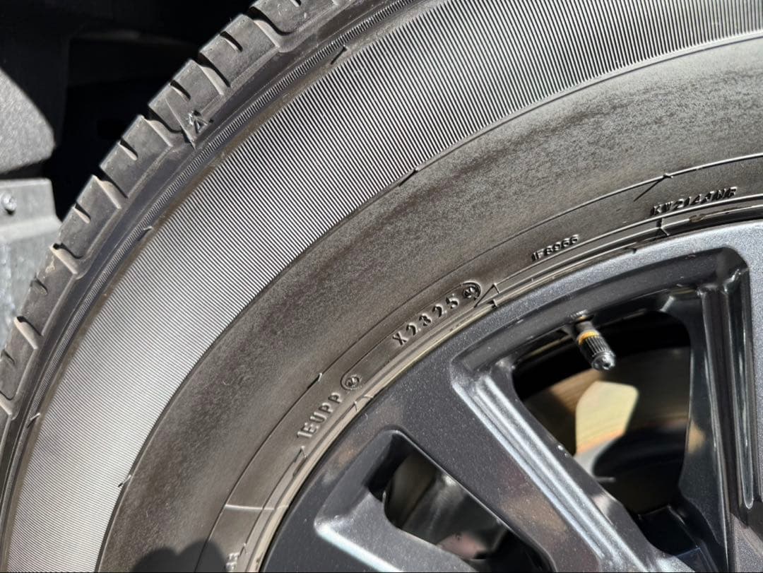 【専用】ランクル250純正　265/65-18