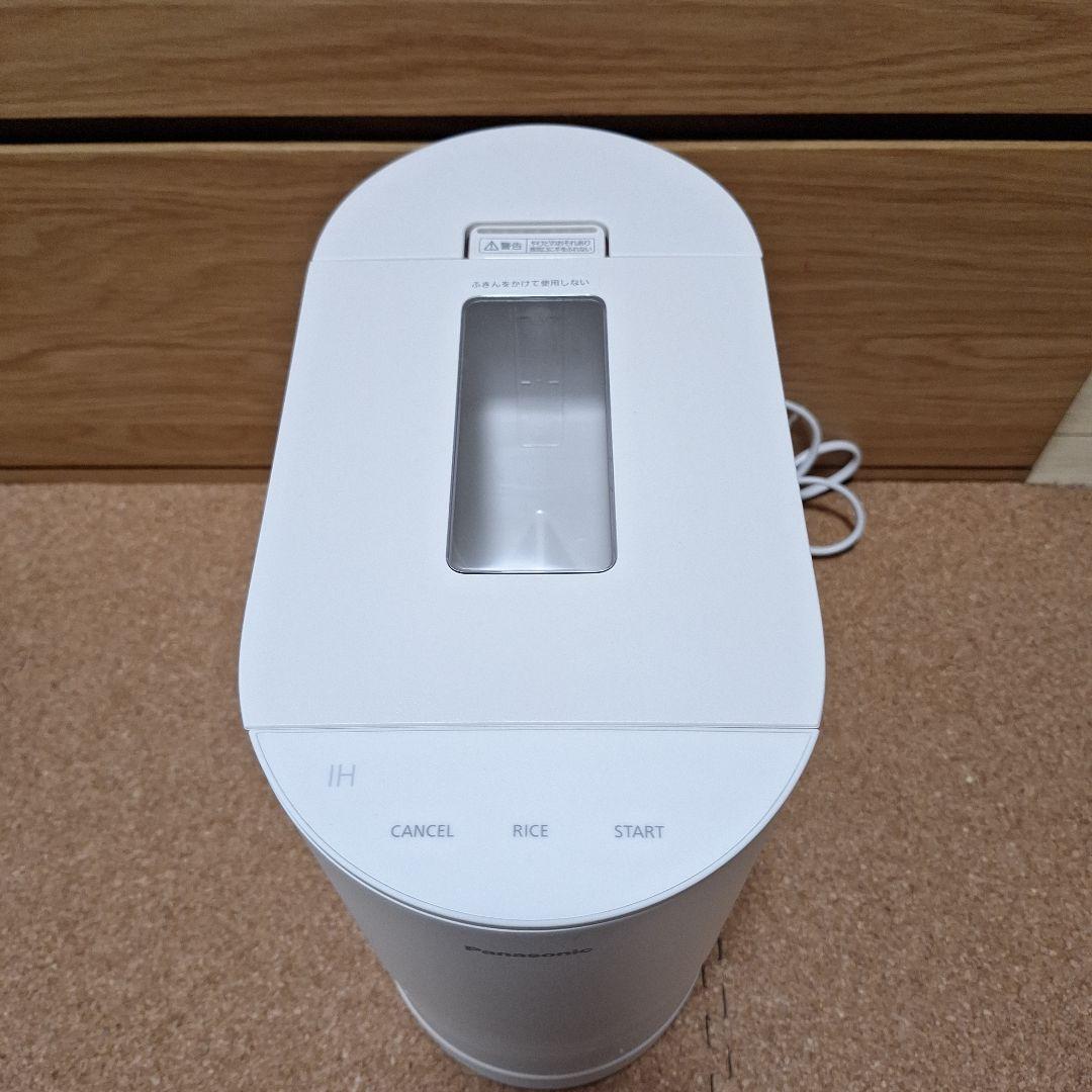 あやこ美品◼️パナソニック 自動計量 IH炊飯器 SR-AX1-W