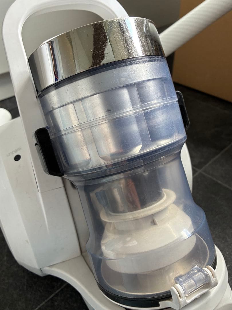 Panasonicプチサイクロン MC-SR590K パナソニック掃除機