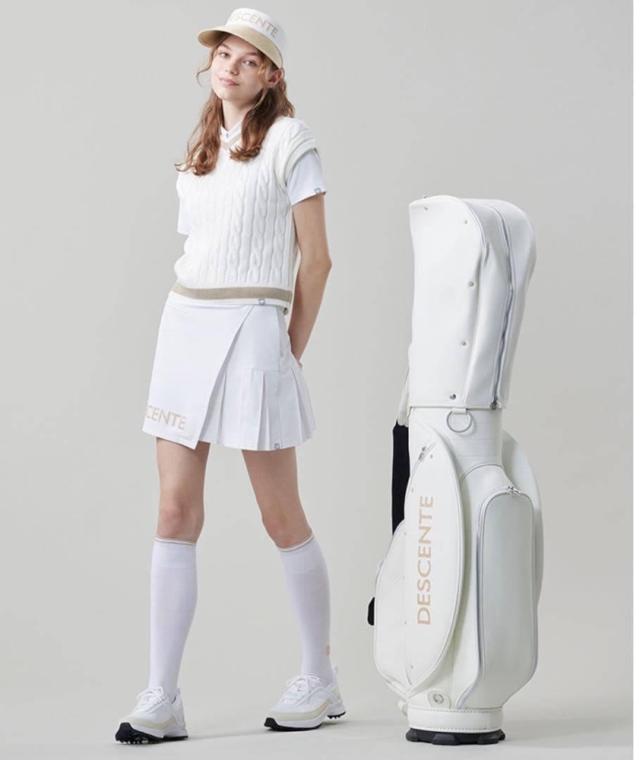 【新品・未着用】デサントゴルフ　スカート